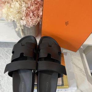 Hermes’ Chypre Sandals